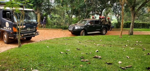 Kiiza Besigye, Bobi Wine, Erias Lukwago homes sealed off by security