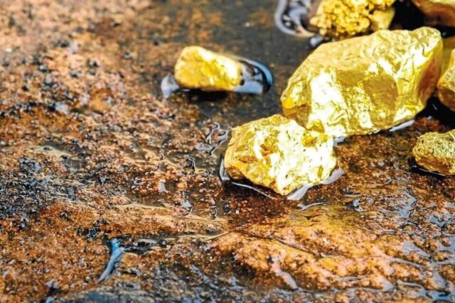 Uganda gold scam as six are arrested